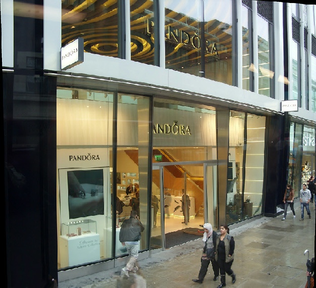 Pandora jewellery shop on London’s Oxford Street