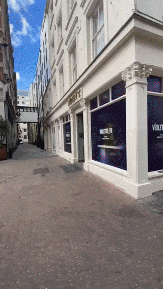A walk down Carnaby Street in London