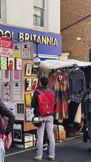Another London hotspot: market in full swing at the weekend