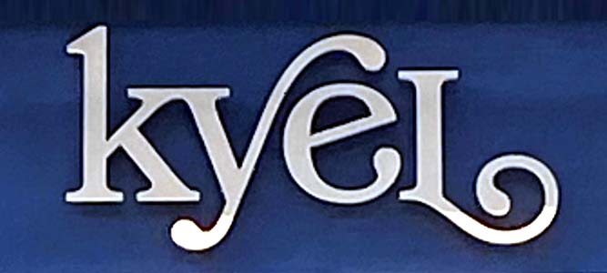 Sign at Kyel bakery on Queensway