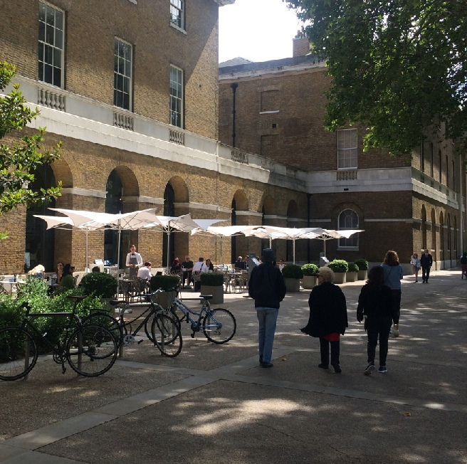 Saatchi art gallery and restaurant in London's Chelsea