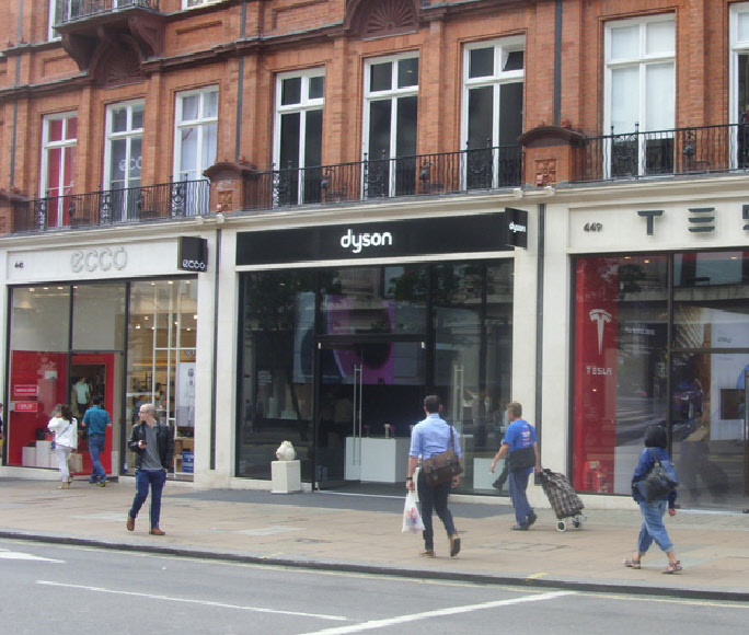 Dyson shop on Oxford Street, opposite Selfridges