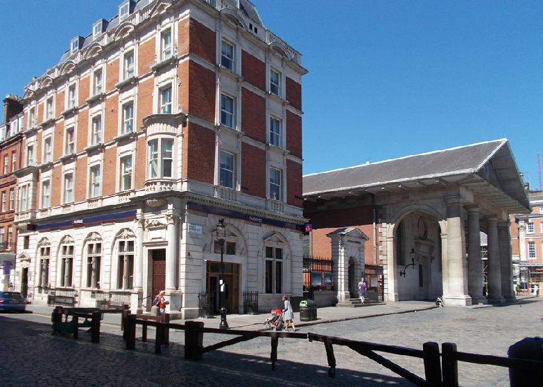 NatWest bank on Henrietta Street in Covent Garden