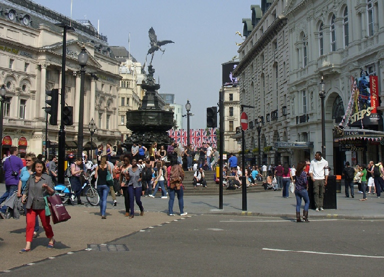 Piccadilly - Piccadilly Circus with statue of Eros