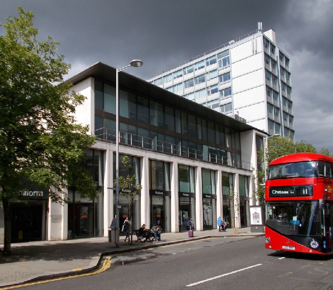 King’s Road - Poliform furniture showrooms