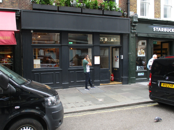 Russell Street - Red Farm restaurant
